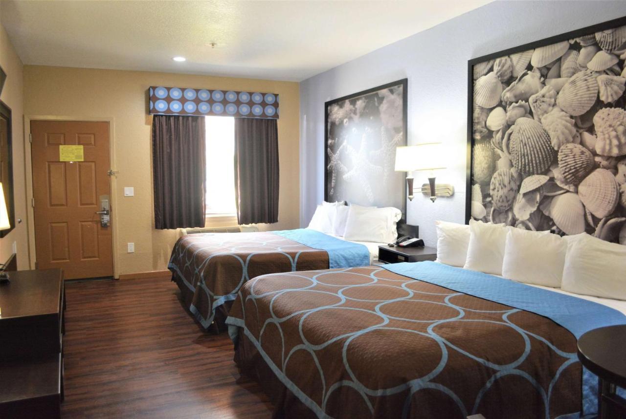 Super 8 By Wyndham Galveston Hotell Exteriör bild